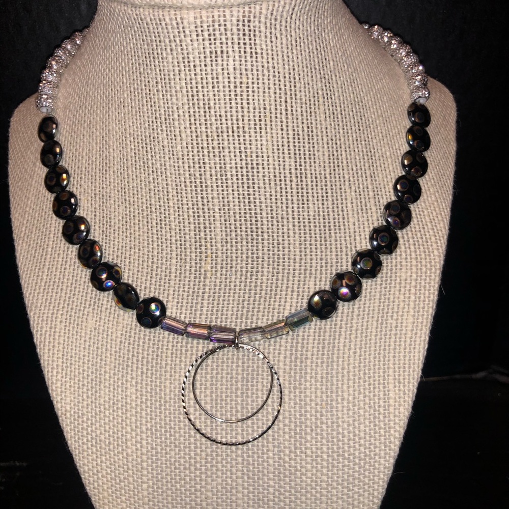 Geometric circle pendant
